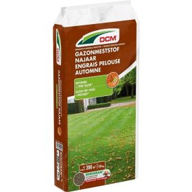 DCM BIO gyeptáp füvesítéshez és gyepszőnyeg telepítéshez 10 kg