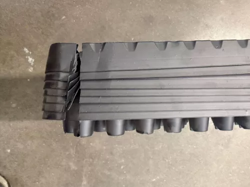 Desch Plantpak szaporító tálca 53x30 cm 150 lyukas fekete értékcsökkentett
